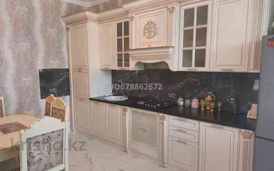 7-комнатный дом, 250 м², 9.3 сот., мкр Ожет 6 Алматы