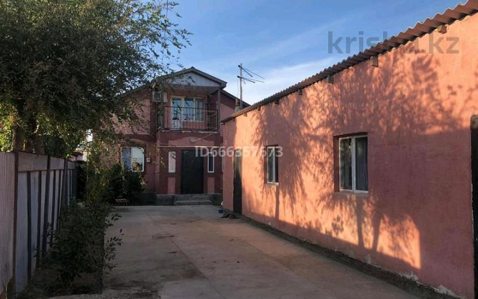6-комнатный дом, 200 м², 6 сот., улица Сырыма Датова 65 Atyrau - photo 1
