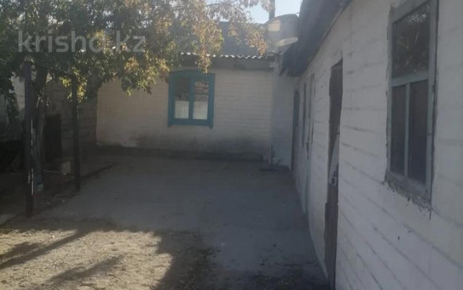 2-комнатный дом, 35.5 м², 6 сот., 9й переулок Кирпичный 2а Семей - изображение 1