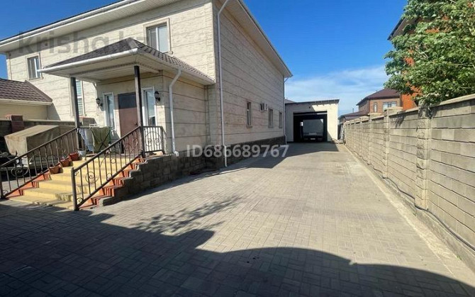 5-комнатный дом, 220 м², 5 сот., Е-805 ул 6 Астана - изображение 2