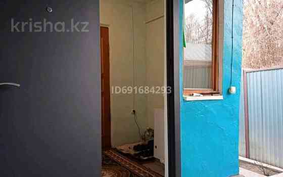 4-комнатный дом, 80 м², 3 сот., Шемякина 127/2 - Калужская Алматы
