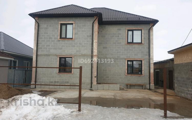4-комнатный дом, 197 м², 4.5 сот., Аблайхана 53А - Аблайхана Тайжарокова  - photo 1