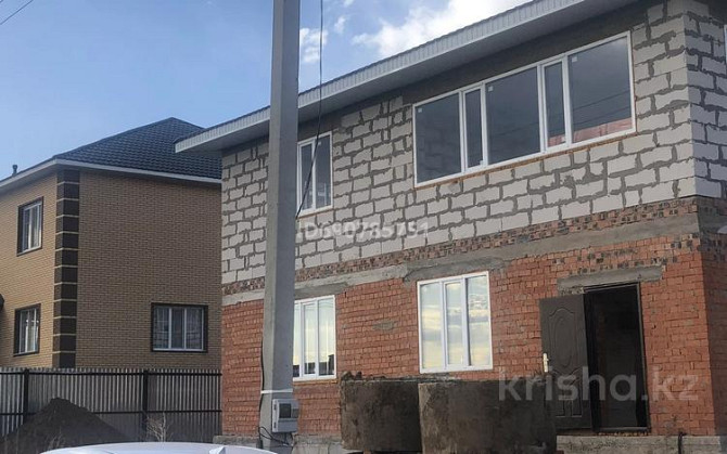 7-комнатный дом, 300 м², 9 сот., 7 микрорайон 3 улица 31  - photo 1