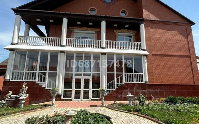 6-комнатный дом, 650 м², 15 сот., Джека Лондона 5 Ust-Kamenogorsk - photo 1