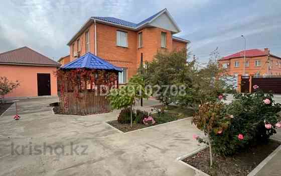 6-комнатный дом, 280 м², 10 сот., мкр Лесхоз 35В Атырау