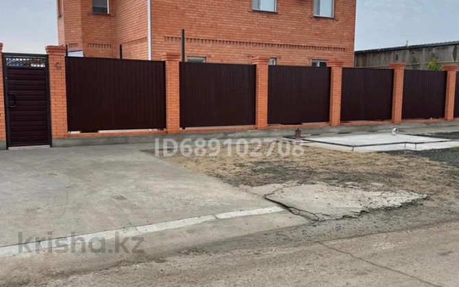 6-комнатный дом, 280 м², 10 сот., мкр Лесхоз 35В Atyrau - photo 8