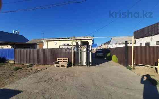 4-комнатный дом, 70 м², 6 сот., мкр Лесхоз 29/2 Атырау