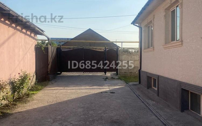 6-комнатный дом, 220 м², 8 сот., мкр Калкаман-2, Калкаман-2 Лапина 3 - Кулыбекова Алматы - изображение 2