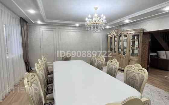 5-комнатный дом, 320 м², 10 сот., Акжайык 56 