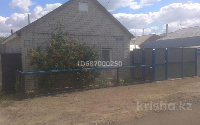 4-комнатный дом, 79 м², 4.85 сот., Ангарская - Камзина Казправды Павлодар - изображение 1