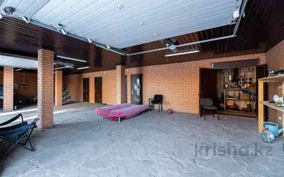 5-комнатный дом, 300 м², 10 сот., Косшы 