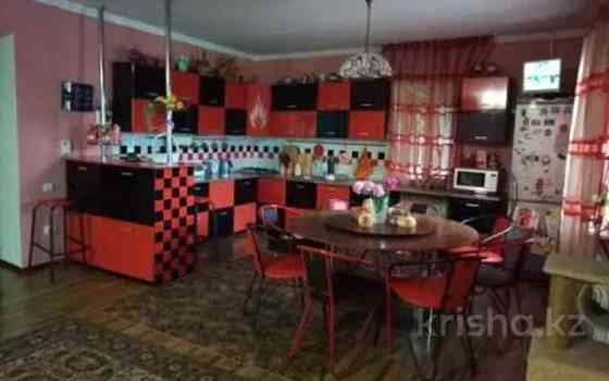 7-комнатный дом, 276 м², 8 сот., мкр Карасу, Мкр.Карасу Алматы