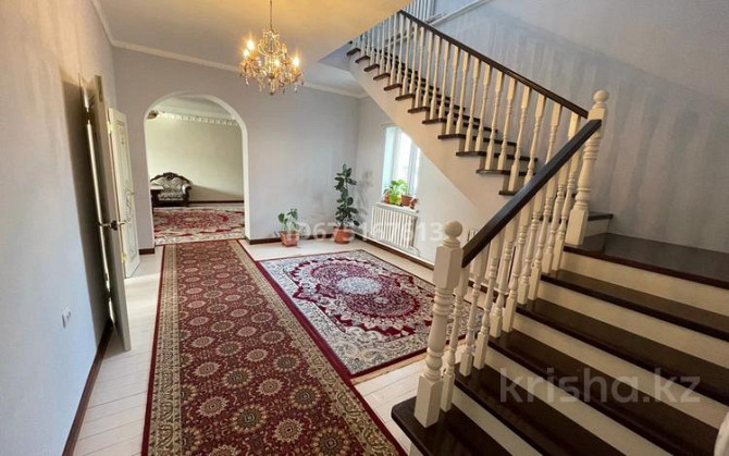 6-комнатный дом, 245 м², 7.5 сот., мкр Калкаман-2 35 - Шарденова Almaty - photo 1