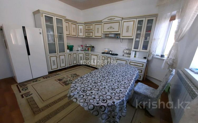 6-комнатный дом, 265 м², 25 сот., Сүйеубаев 37  - изображение 2