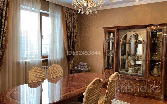 6-комнатный дом, 300 м², 8 сот., Ул.Жандосова 8  - photo 6