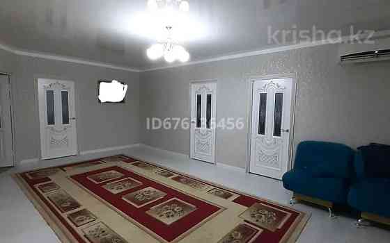 5-комнатный дом, 150 м², 8 сот., мкр Атырау 448 б - Акколь 23 Атырау