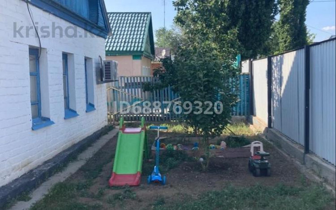 3-комнатный дом, 70.6 м², 6 сот., Сауран 51 Актобе - изображение 2