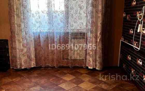 5-комнатный дом, 180 м², 10 сот., мкр Атырау, Алиева-Курмангазы 174 - проспект Исатая Тайманова, сто Атырау