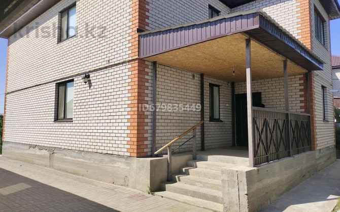 6-комнатный дом, 278 м², 10.8 сот., 1058 В Актобе - изображение 1