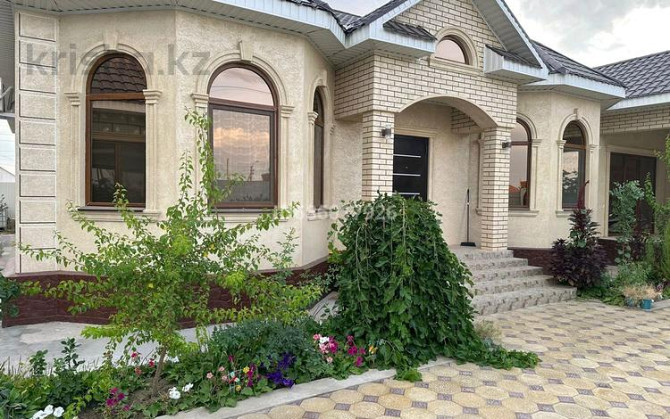 6-комнатный дом, 200 м², 10 сот., Оркен - 2 2 - 37 Атырау - изображение 1