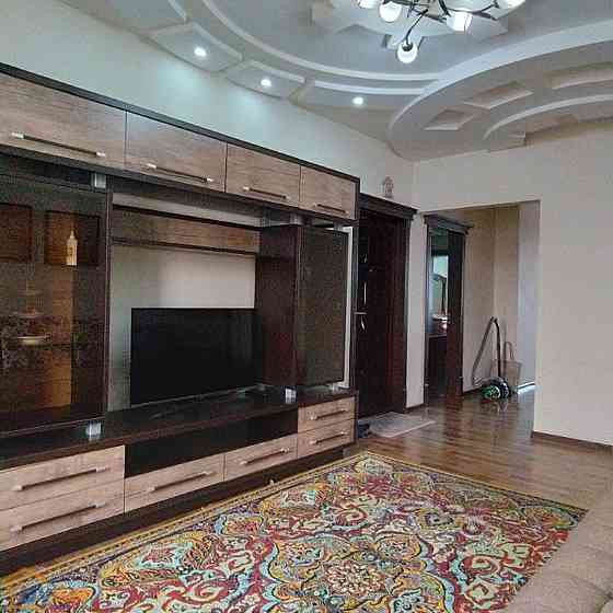 2-комнатная квартира в аренду, 65 м2, Ташкент, Мирабадский район, махалля Лолазор, улица Айбека Ташкент