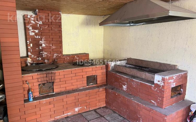 7-комнатный дом, 130 м², 6 сот., Латифа хамиди 62а - Андрейевская Almaty - photo 5