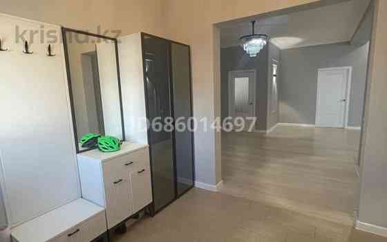 4-комнатный дом, 210 м², 8 сот., Жулдыз 3, улица 16 20 Атырау