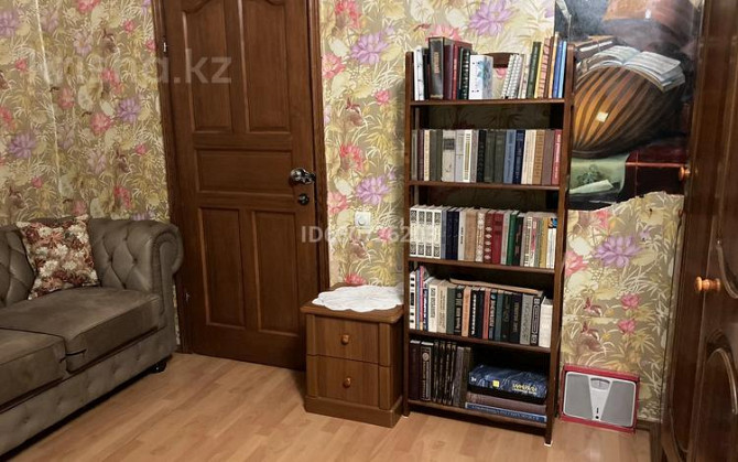 2-комнатный дом, 70 м², 3.2 сот., Утеген батыра 31а - Раимбека Алматы - изображение 7