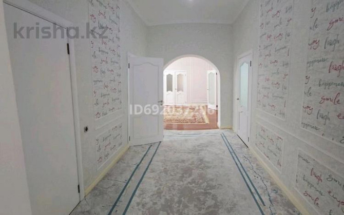 5-комнатный дом, 167.4 м², 9.32 сот., мкр Самал-2 - Аргынбекова Байтурсынова Казиева Шымкент - изображение 4
