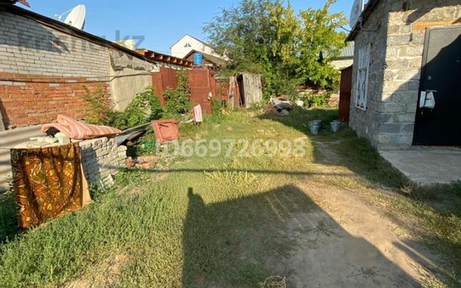 3-комнатный дом, 60 м², 5 сот., Абая 221 - Центральный рынок Костанай - изображение 1