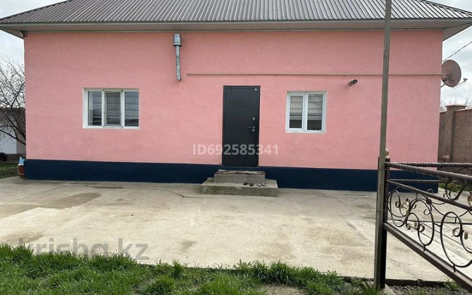 4-комнатный дом, 58 м², 8 сот., мкр Достык , Мкр Талжибек 7 Шымкент - изображение 1