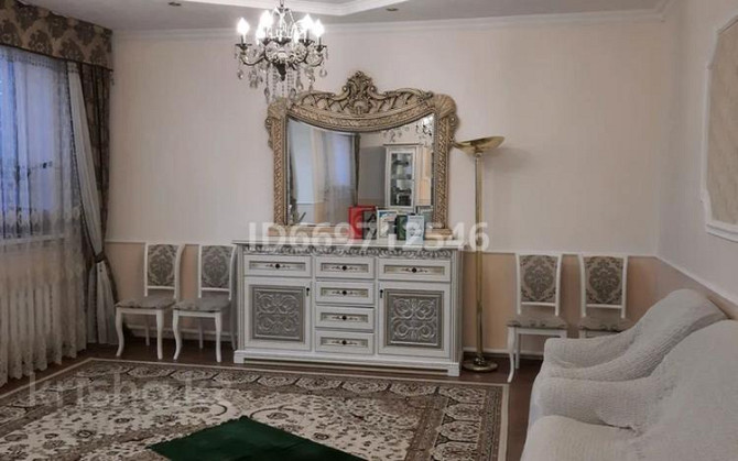 6-комнатный дом, 250 м², 10 сот., Микрорайон Новостройка, улица 12 425 - Конец Досаева  - photo 2