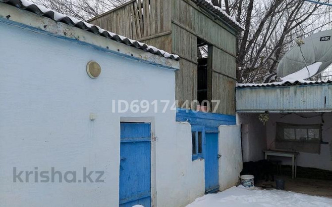 3-комнатный дом, 60 м², 10 сот., Байзак батыра 207 - Центральная улица вдоль дороги рядом оставновки  - изображение 5