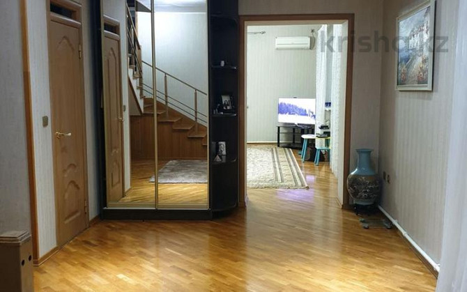 5-комнатный дом, 220 м², 9 сот., Мкр. Толкын 4 Атырау - изображение 8
