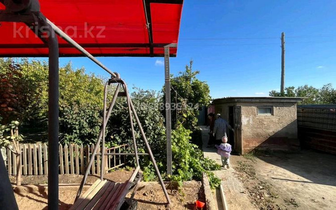 4-комнатный дом, 150 м², 8 сот., мкр Лесхоз Гумарова 39 Atyrau - photo 4
