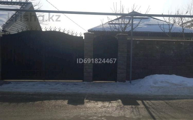 4-комнатный дом, 63.5 м², 8 сот., Центральная 107 - Напротив магазина "Семейный"  - изображение 2