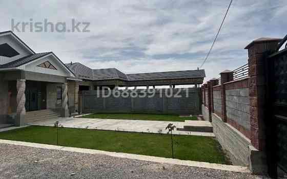 6-комнатный дом, 160 м², 8 сот., мкр Бозарык , Бозарық ш/а 15 Шымкент