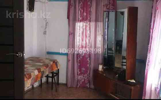 4-комнатный дом, 80 м², 8 сот., мкр Бадам-1 - Карабастау Шымкент