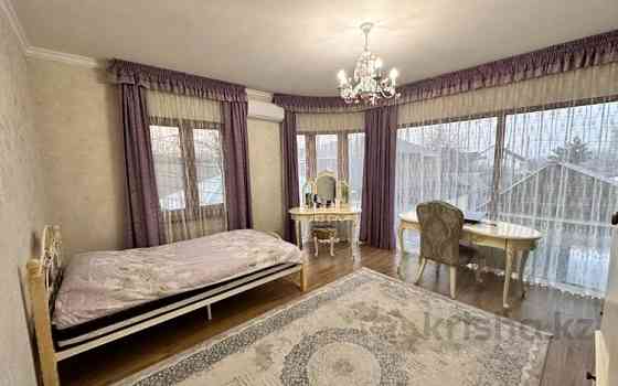 4-комнатный дом, 180 м², 6 сот., Торайгырова - Саина Almaty