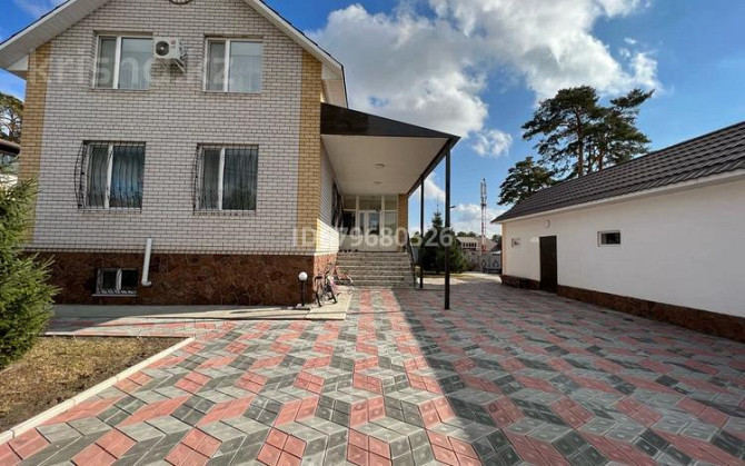 8-комнатный дом, 314 м², 10 сот., Северная 28/1 Семей - изображение 2