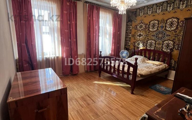 4-комнатный дом, 120 м², 5 сот., Аханова 49 Караганда - изображение 7