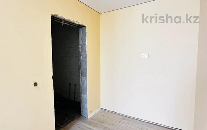 10-комнатный дом, 300 м², 7 сот., Касыма аманжолова 43  - изображение 4