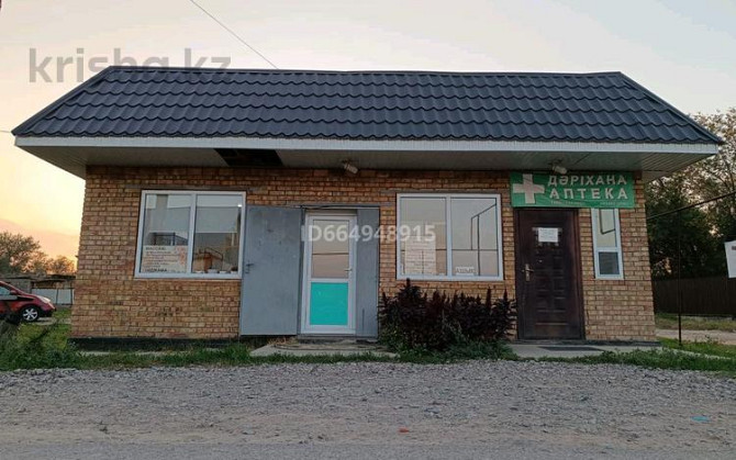 5-комнатный дом, 160 м², 15 сот., улица Бухар Жырау 109 - Около Аптеки  - photo 2