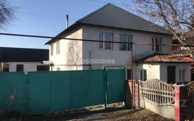 8-комнатный дом, 200 м², 8 сот., Садовая 168  - изображение 1