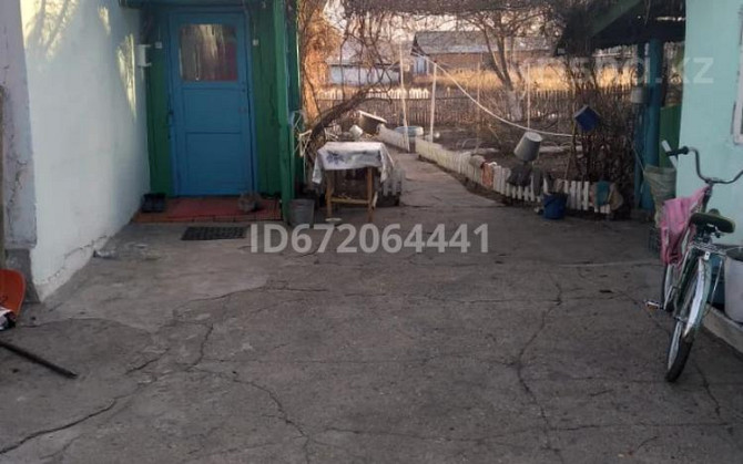 4-комнатный дом, 65 м², 10 сот., Бостандык 48  - photo 1