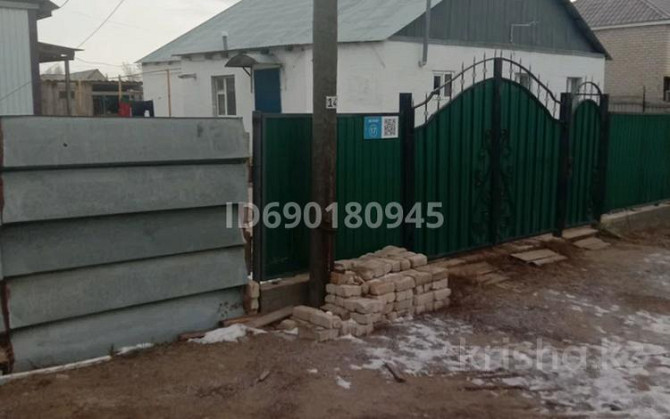 4-комнатный дом, 120 м², 10 сот., Ақ отау 17 - Қамбар Медетов Aqtobe - photo 1
