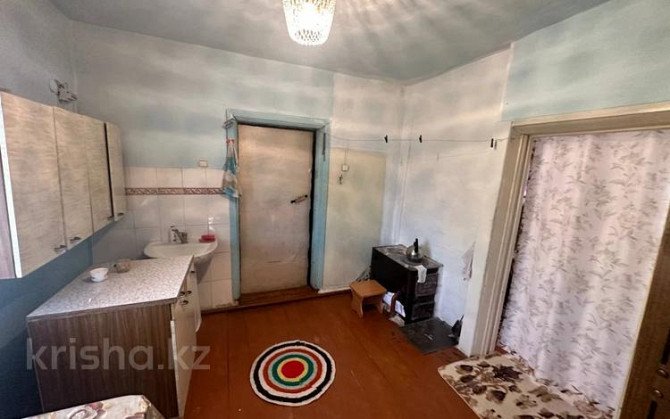 2-комнатный дом, 57 м², 8.97 сот., Абая 202 Усть-Каменогорск - изображение 1