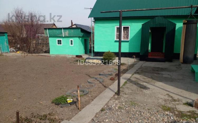 2-комнатный дом, 36 м², 4 сот., Джангильдина 10 Усть-Каменогорск - изображение 6