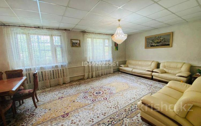 6-комнатный дом, 252 м², 9 сот., мкр Калкаман-2, Косынова 100 Алматы - изображение 2