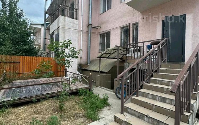 5-комнатный дом, 210 м², 2 сот., мкр Шугыла, Жунисова 133/168 Алматы - изображение 1
